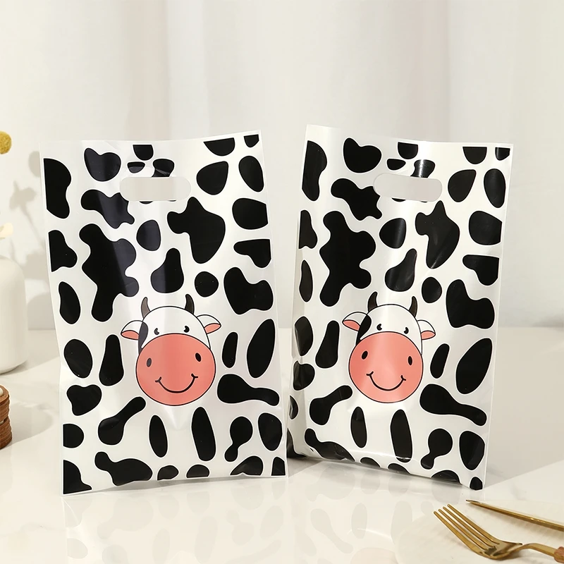 10/20/50pcs Cow Pattern Gift Bags, Candy Bags Plastic Party Bag With Handles, Cute Cow Theme Birthday Baby shower Party Supplies