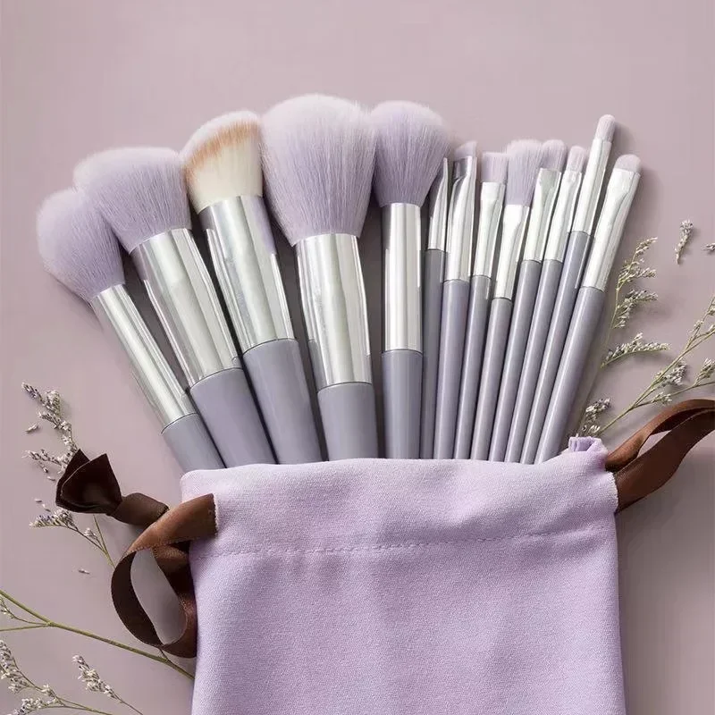 Set di pennelli per trucco da 13 pezzi Pennello per ombretto professionale morbido e durevole di alta qualità Pennello per fondotinta in polvere Set completo di strumenti per cosmetici