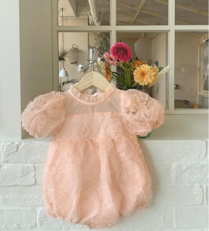 

Новый летний комбинезон с цветочным принтом для маленьких девочек без шапки, милая детская одежда принцессы для новорожденных, вечеринки, дня рождения, От 0 до 2 лет