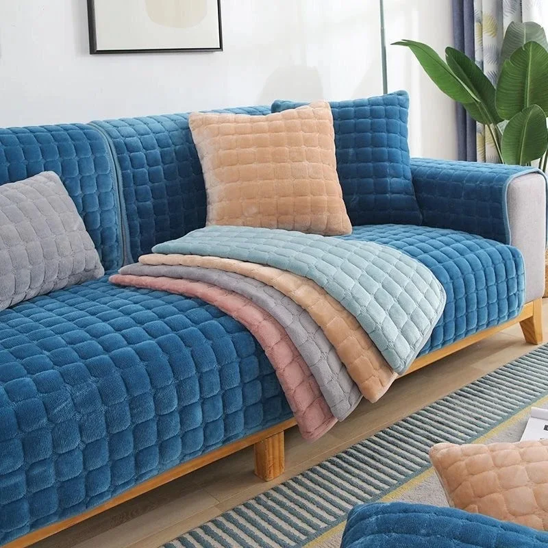 Velvet Sofa Cover Universal Plaid Plush Non-Slip Thickened General Sofa Cover Warm Flannel Sofa Cushion Plush Armrest Back Towel