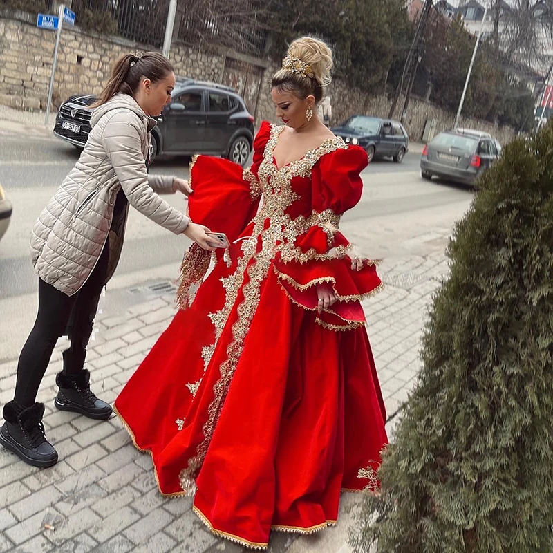 Tradicional Kosovo Albanês Vestido de Noite Vermelho Uma Linha Manga Longa Árabe Abaya Vestidos de Baile Frisado Applique Formal Personalizado