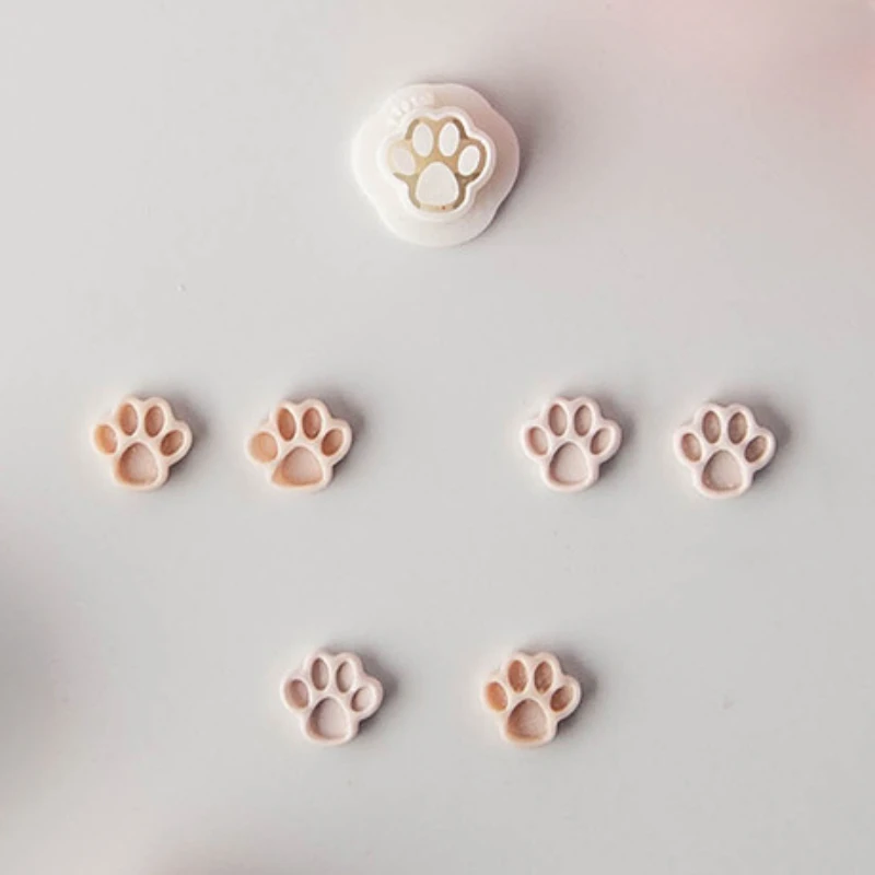 Cute Cartoon Paw Print Clay Cutter Animal Dog Cat Paw Print Polymer Clay Embossing Cutter for Clay Earring Jewelry Molds Tools