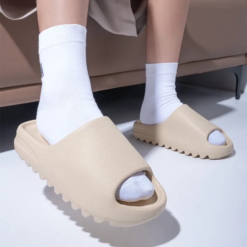 Women Men Slippers Fashion EVA Slides 2026 Summers Outdoor Beach Sandals Women Casual Shoes Man Flip-flops Men's Sandal