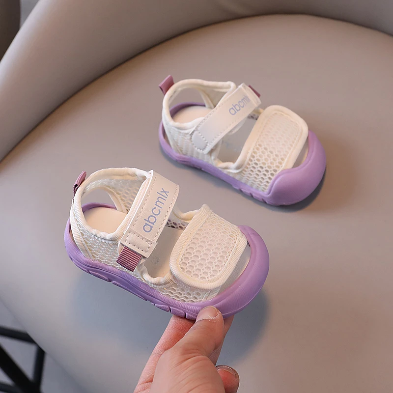 Baby Mesh Breathable Sandals Summer Boys and Girls Anti-slip Beach Shoes Baby Versatile Walking Shoes 1-3 years old Baby shoes