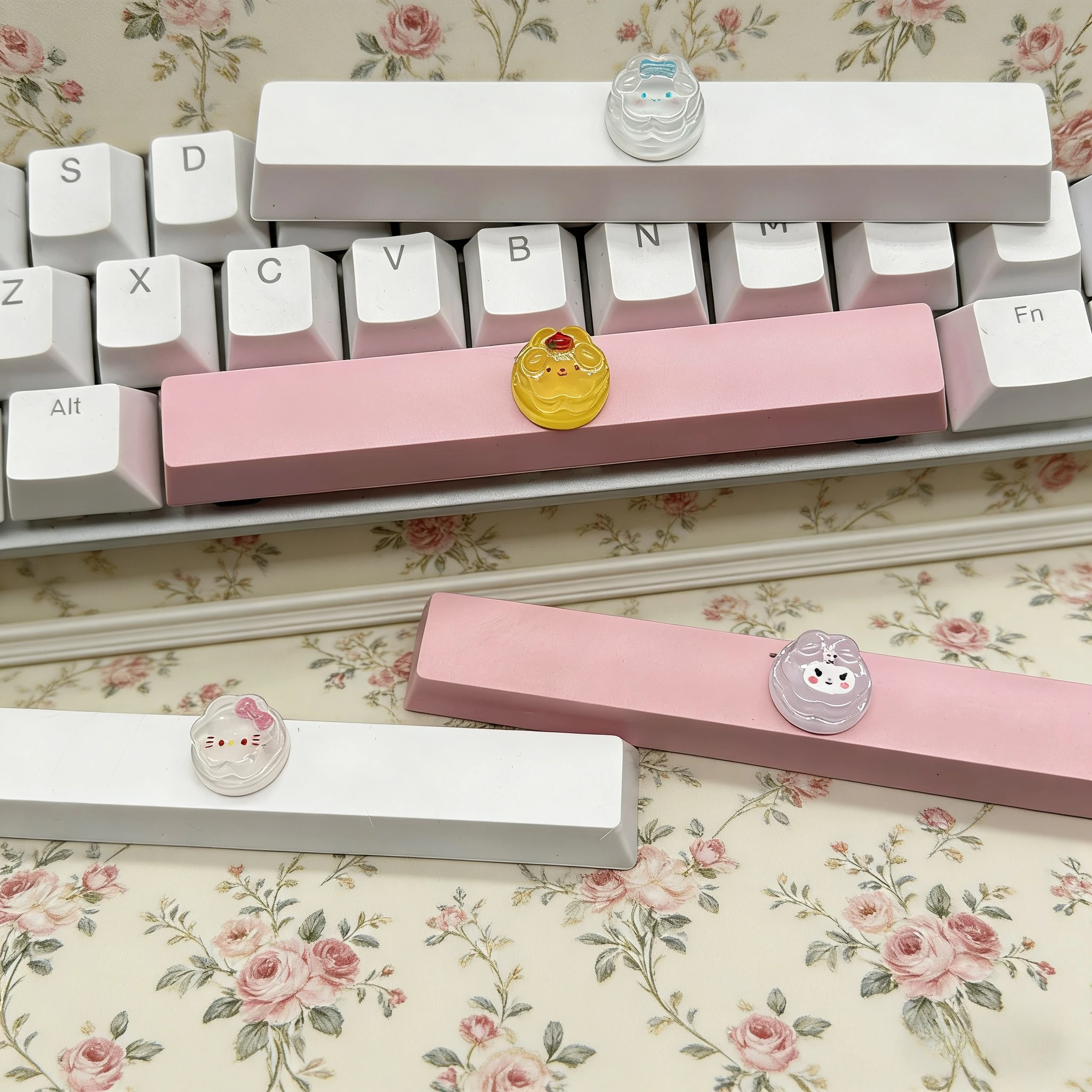 

DIY Customized Sanrio Kuromi Keycaps 6.25u Space Keycaps Mechanical Keyboard Keycaps Decorative Gifts