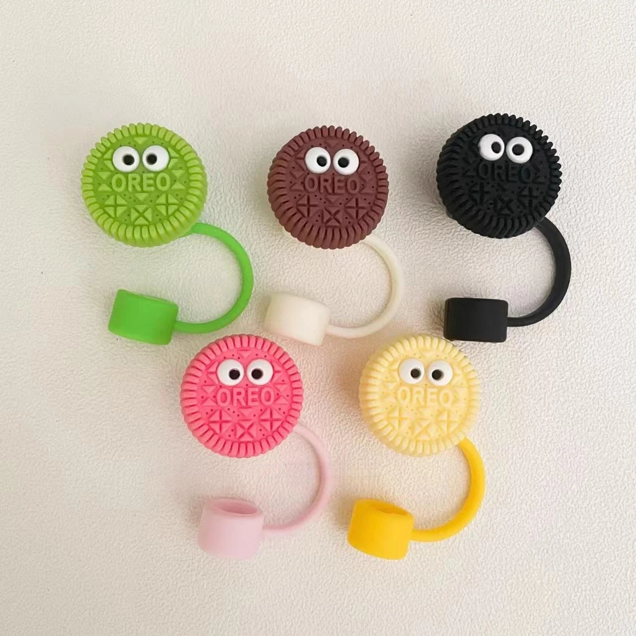 

Cute Biscuit Silicone Straw Cap For Stanley Water Cups With Handle Large Diameter Reusable Universal 10mm Straw Dustproof Plug