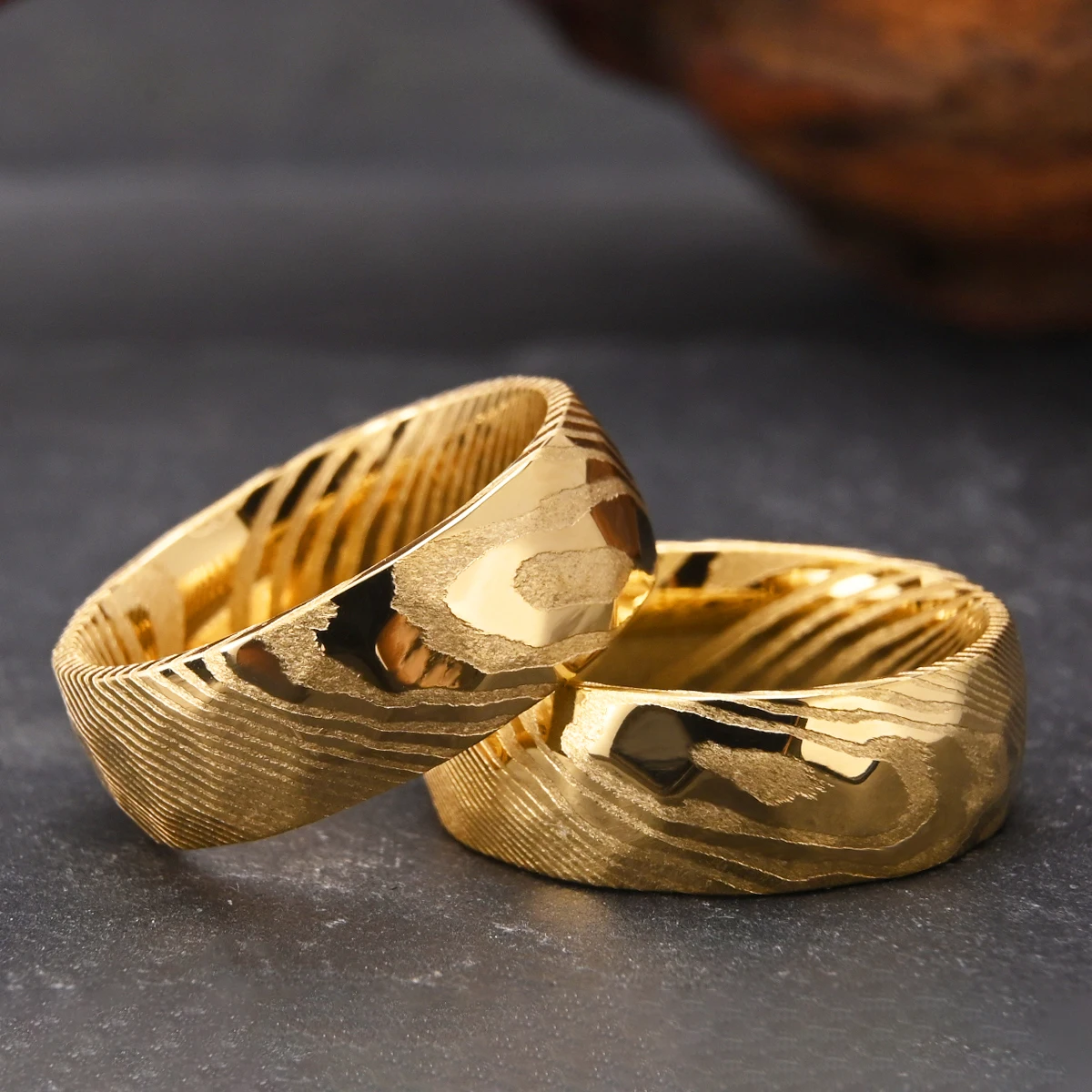 8MM Golden Damascus steel ring Fashion Jewelry Hammered  Men's Wedding Bands High Quality Engagement Promise Rings Comfort fit