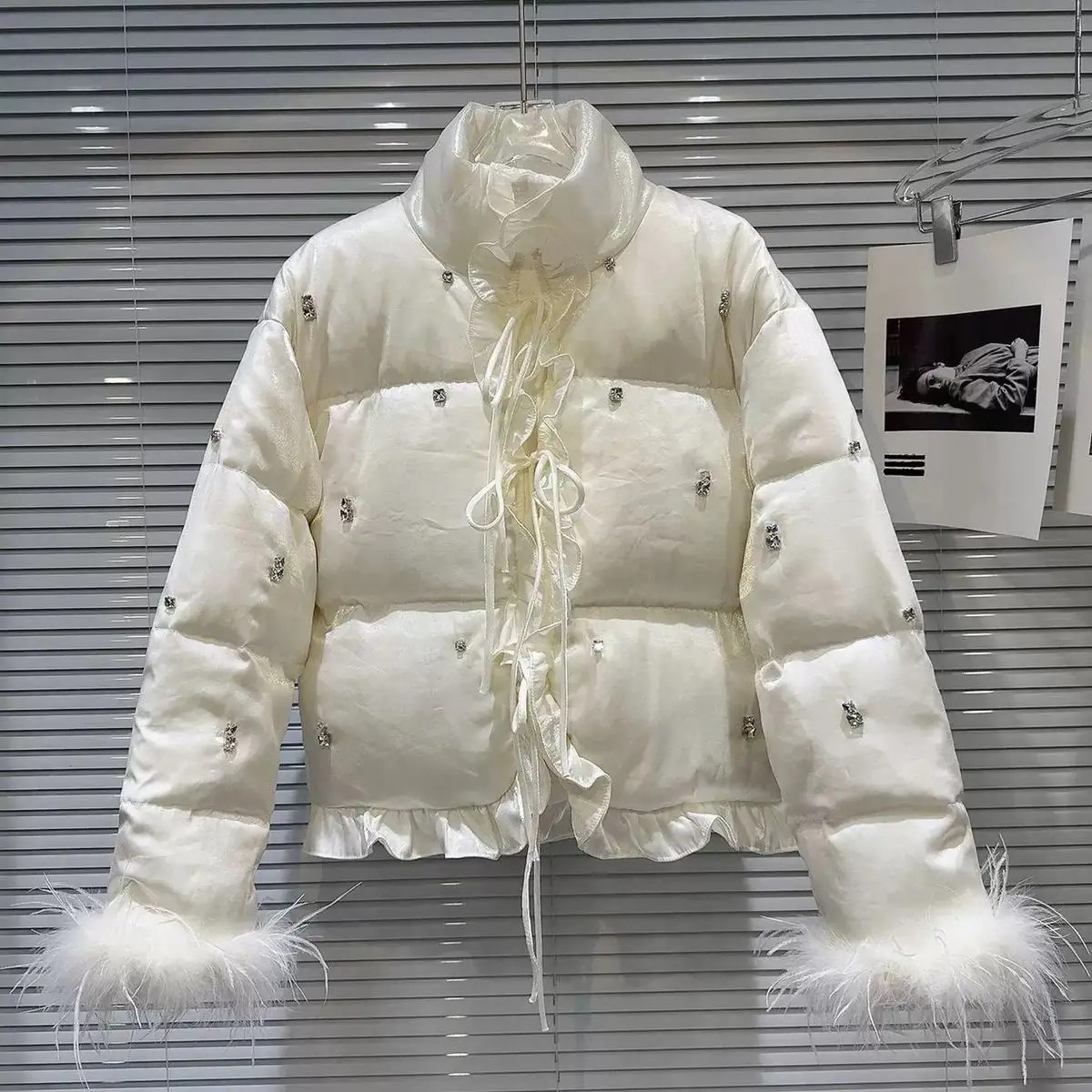 Winter 2025 New Women Down Jacket Handmade Nail Drill Feather Decoration Lace Down Coat