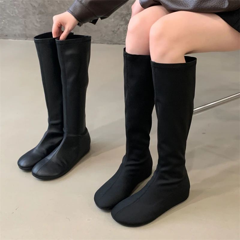 Eilyken Modische Weiche Lederstiefel im Punk-Stil mit Runder Zehenkappe für Damen, Kniehohe Stiefel für Herbst und Winter, Niedrige Absätze, Lange Stiefeletten, Damenschuhe – Detail 1