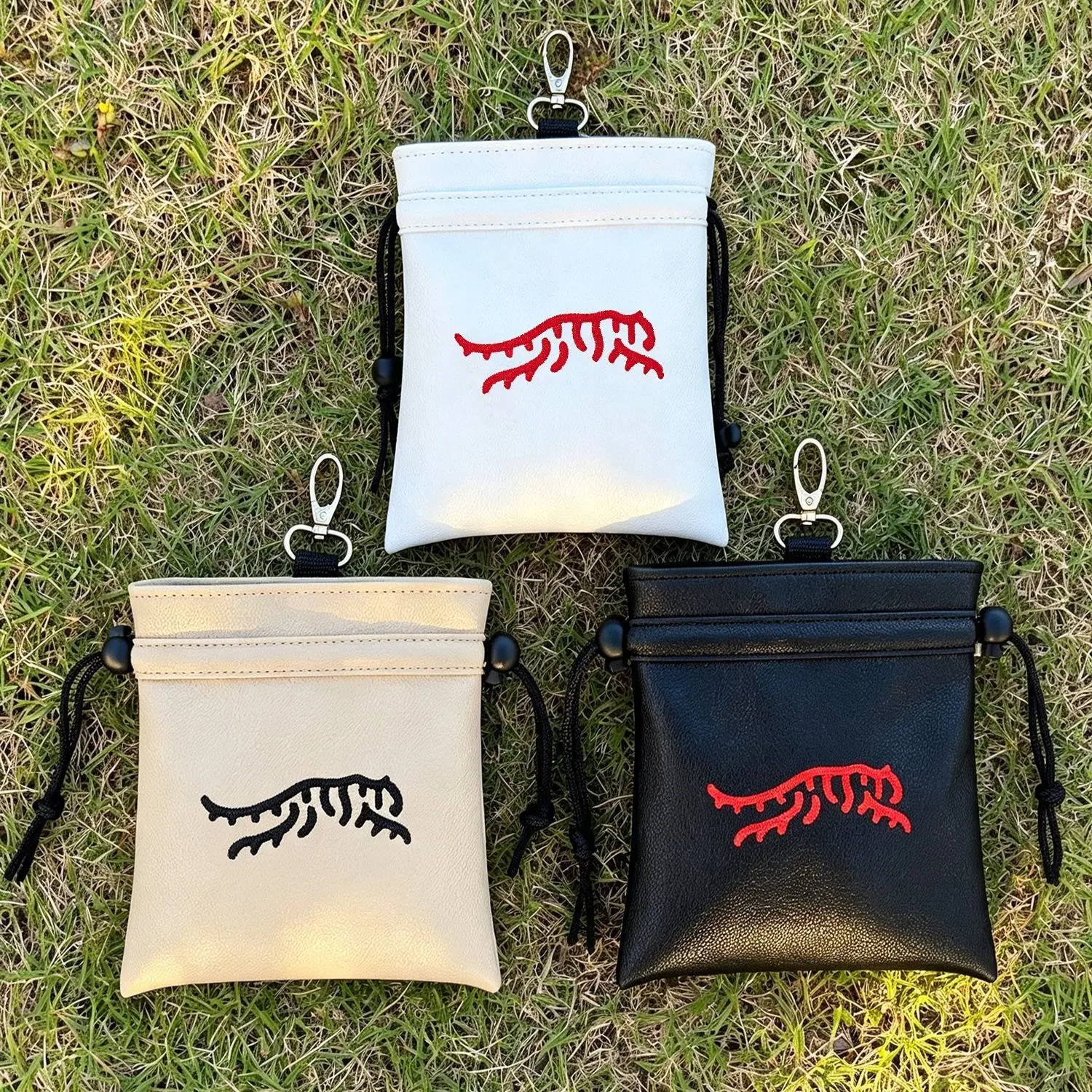 sac-de-golf-portable-en-velours-epais-sac-de-taille-ensemble-d'accessoires-sac-de-rangement-a-cordon-sac-a-balles-de-golf-tiger-woods