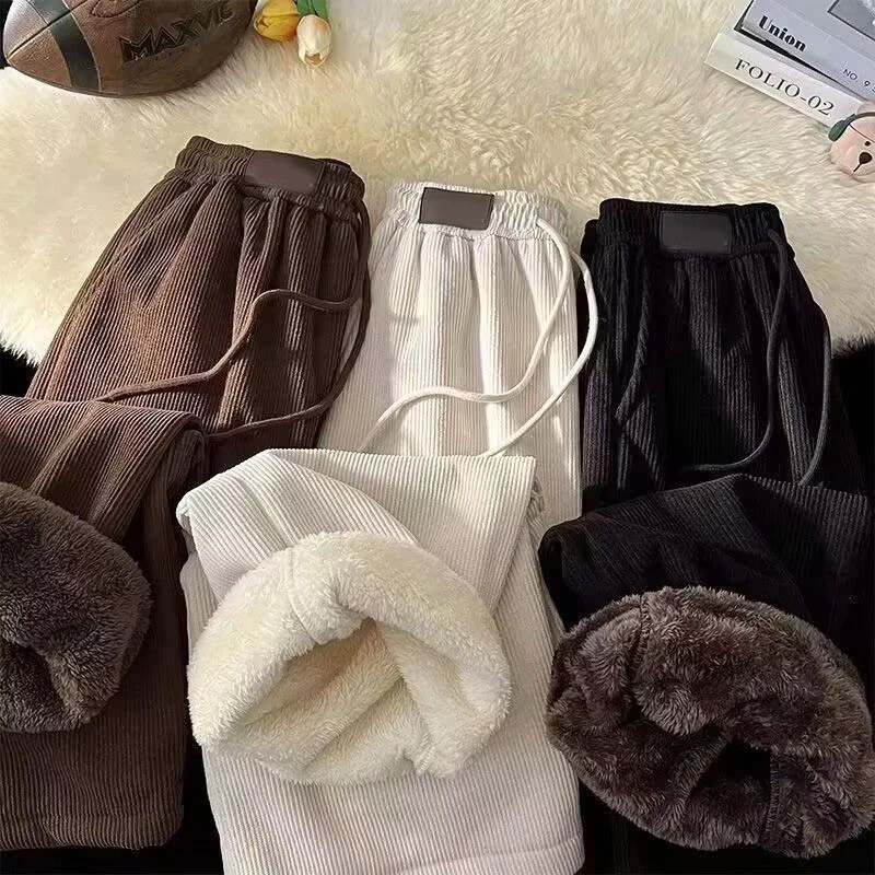 سروال قصير واسع الساق للنساء شتوي قطيفة سميكة من الصوف الصناعي برباط بنطلون أمريكي عتيق فضفاض غير رسمي دافئ