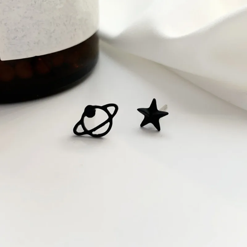 New Fashion Simple Black Triangle, Bee, Elephant, Skate, Ladies Earring Gift Wholesale