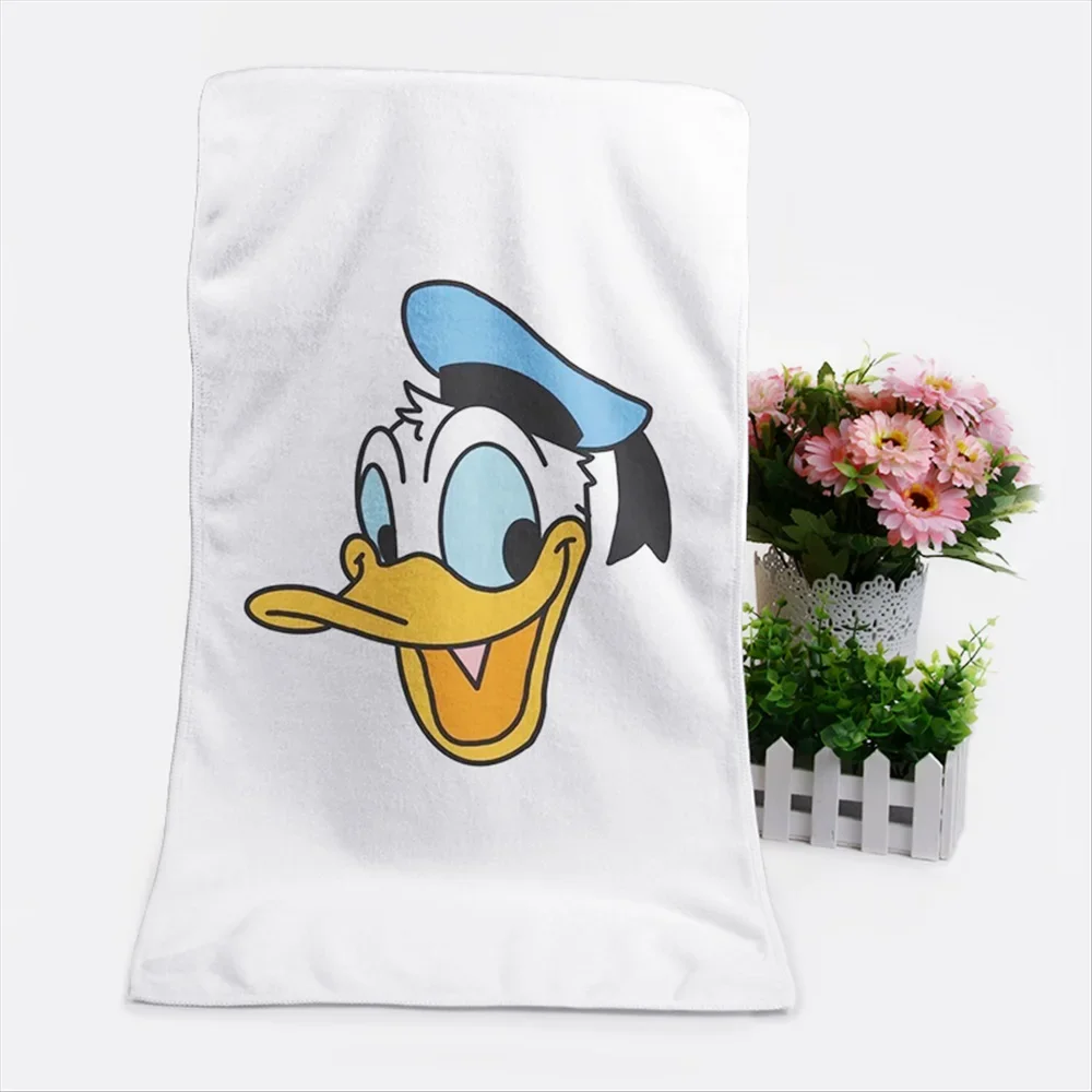 Donald Duck Beach Towel Anime Figures Cartoon Product Cosplay Accessories Customized Bath Towel Washcloth Gift