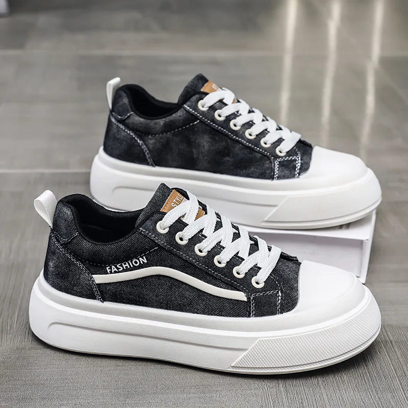 

2026 Men's Spring Anti-Slip Canvas Sports Board Shoes Comfortable Classic Casual Versatile Simple Design