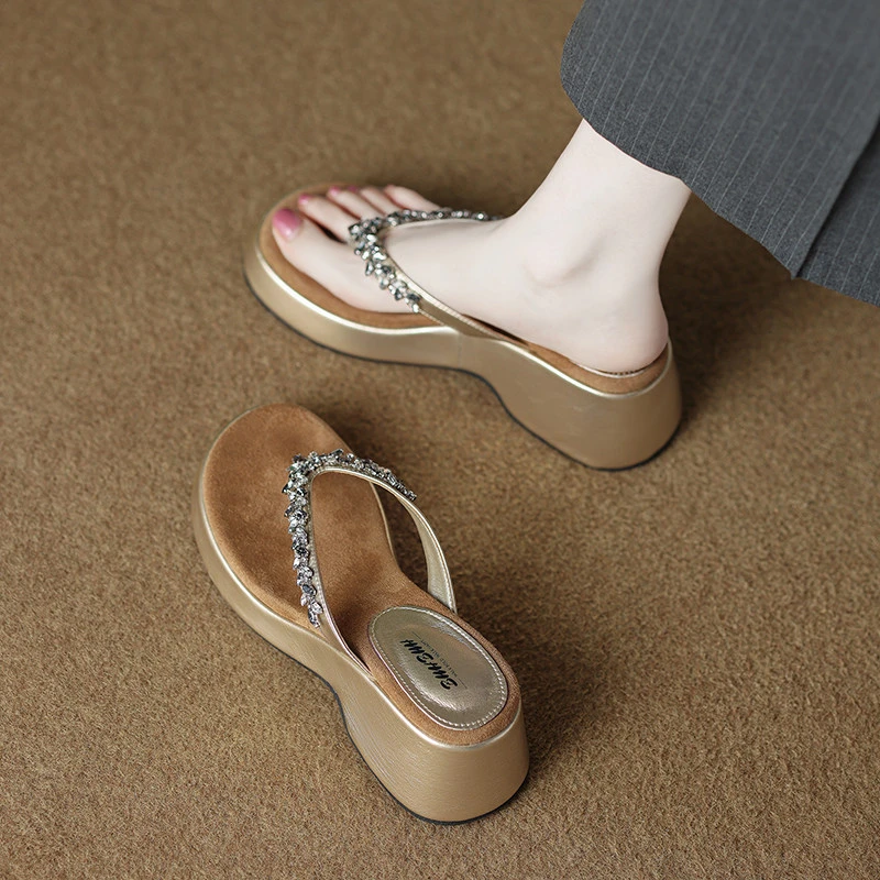 

Women Rhinestone Wedge Heel Flip Flops Open Toe Non Slip Sandals Summer Casual Beach SlipOn Slides Ladies Daily Outdoor Footwear