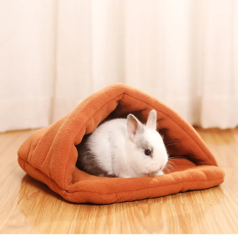 

Guinea Pig Warm Bed Rabbit House Hamster Sleeping Bag Cave Nest Soft Small Pet Item Fleece Slippers Bed Guinea Pigs Assessories