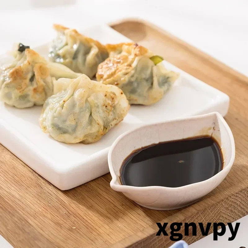 XGNVPY Wheat Straw Leaves Small Dish Kitchen Tableware Vinegar Sauce Seasoning Dish Seasoning Dish Round Pickles Side