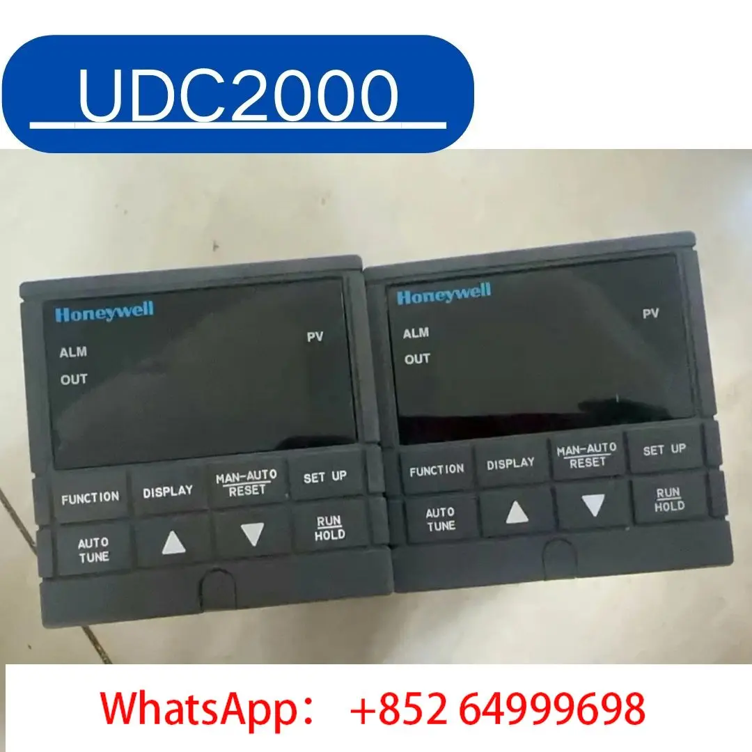 

UDC2000 temperature controller second-hand Test OK