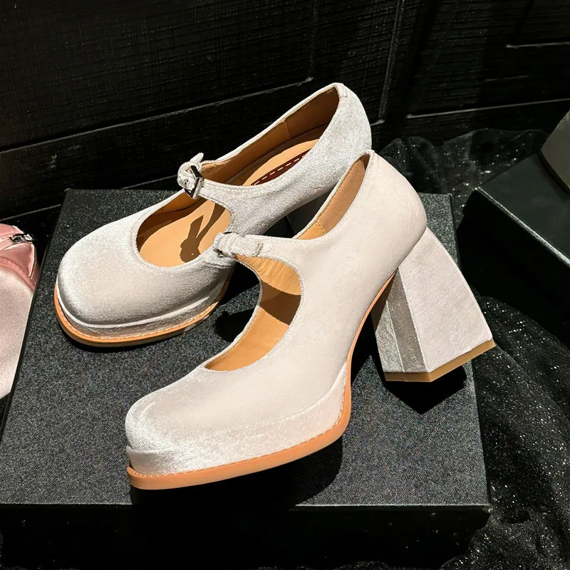 MKKHOU موضة مضخات جديدة عالية الجودة المخملية مستديرة الرأس سميكة القاع عالية الكعب ماري جينس المرأة الكعوب أحذية الحلو لوليتا #5