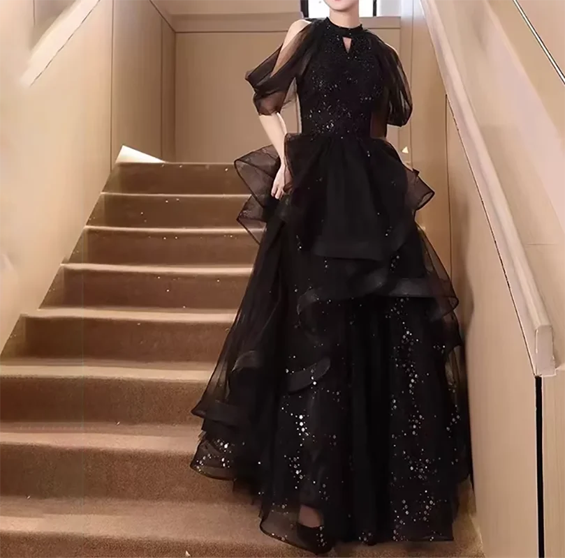 

Fancy Evening Dresses Elegant Halter Black, Burgundy, Champagne Party Dress Beading with Sequins Tulle Prom Gowns