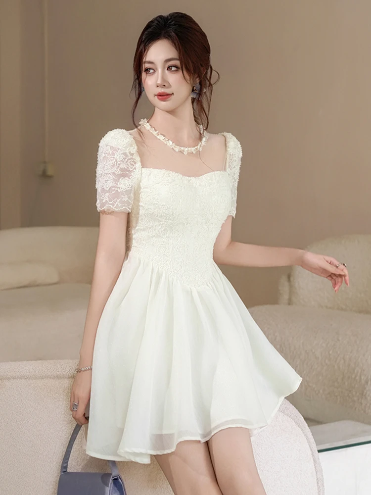 Abito da donna dolce ed elegante con data femminile adorabile carino maglia trasparente pizzo ricamato abito da ballo corto Lady banchetto festa Vestido Mujer