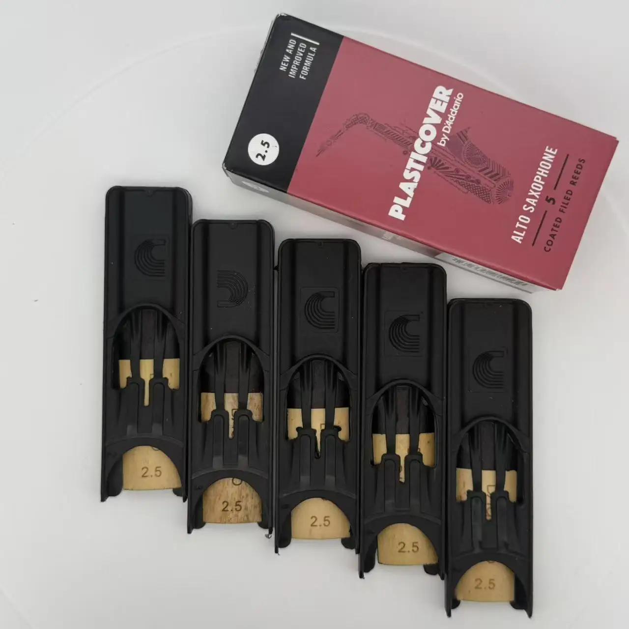 

5Pcs RICO Alto Tenor Saxophone Reeds Available for Tenor Saxophone, High - Quality Reeds for Professional and Amateur Musicians