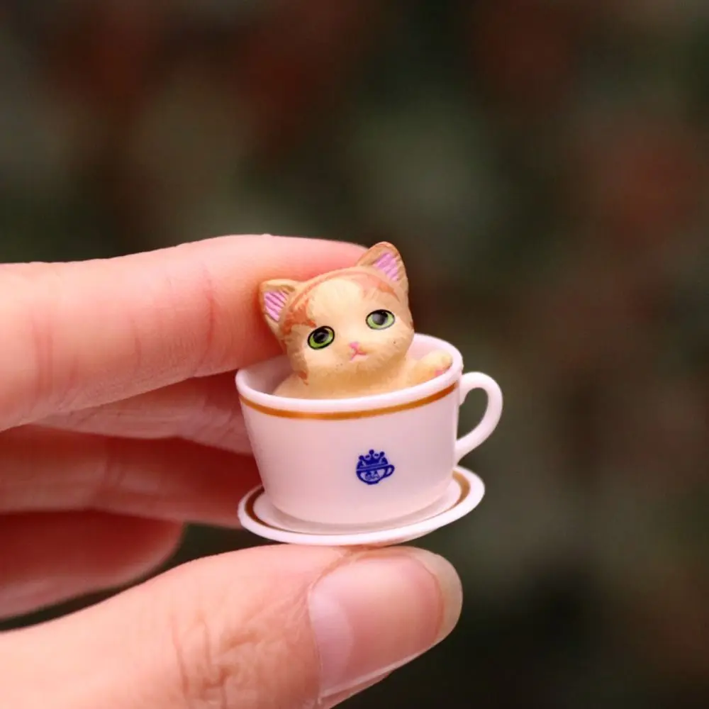 Welpe Kätzchen Teetasse Hund Katzen Gashapon Spielzeug Modell Spielzeug Hund Katze Figuren PVC Puppe Kawaii Miniatur Hund Ornamente Garten Ornament