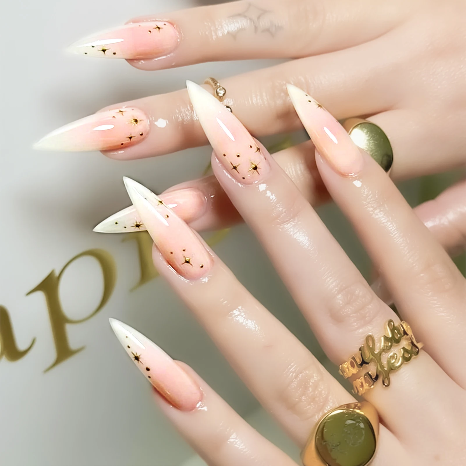 

Длинные накладные ногти на шпильках, 24 шт., румяно-розовые, пресс-на ногти, градиент цвета, полное покрытие, носимые накладные ногти, накладные ногти с принтом золотой звезды