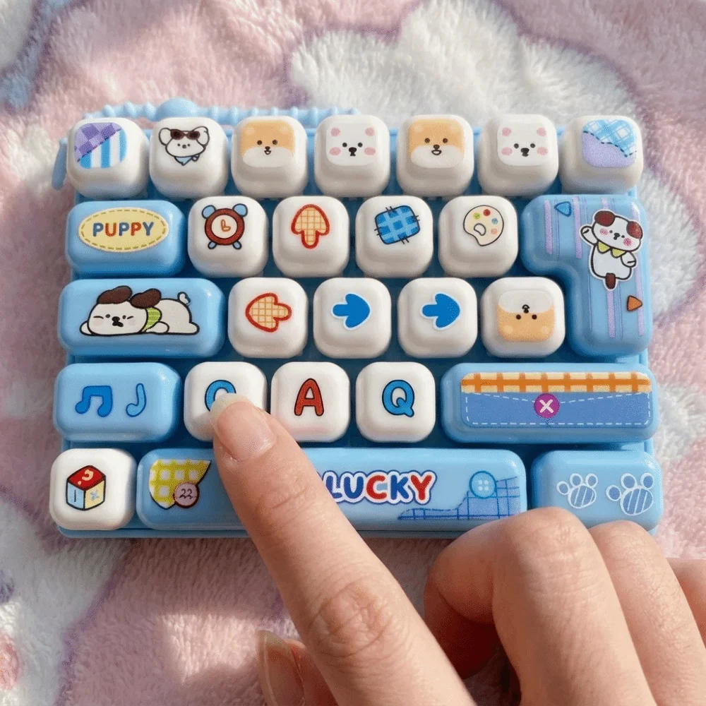 Mini porte-clés mignon, clavier miniature à 26 touches, simulation de clavier, porte-clés de couleur bonbon, porte-clés anti-stress en plastique, cadeau