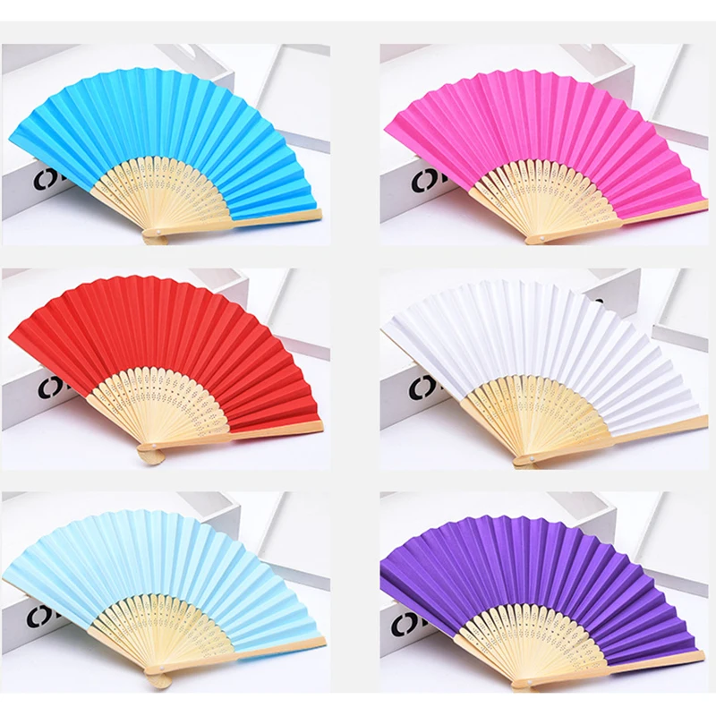 

50pcs Personalized Folding Paper Hand Fan Fold Vintage Paper Fans Wedding Party Favors Baby Shower Gift Wedding Decoration Fan