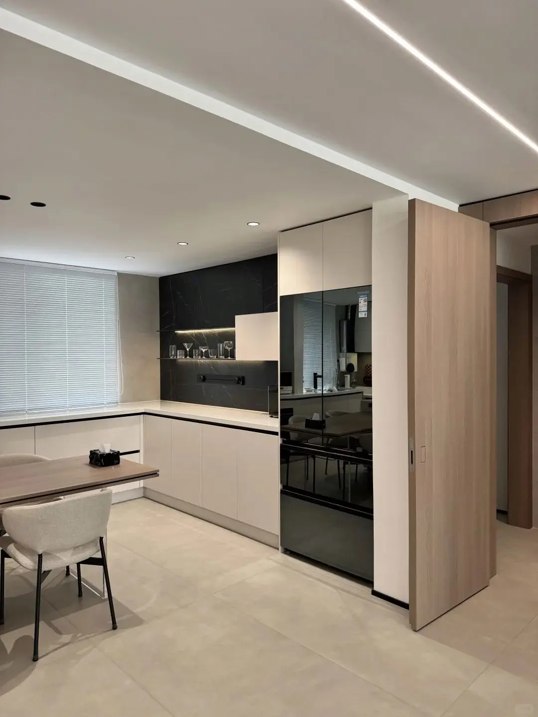 High End Kitchen Cabinet Set With Sink White High Gloss Lacquer Wooden Wall Cabinet Modern Home