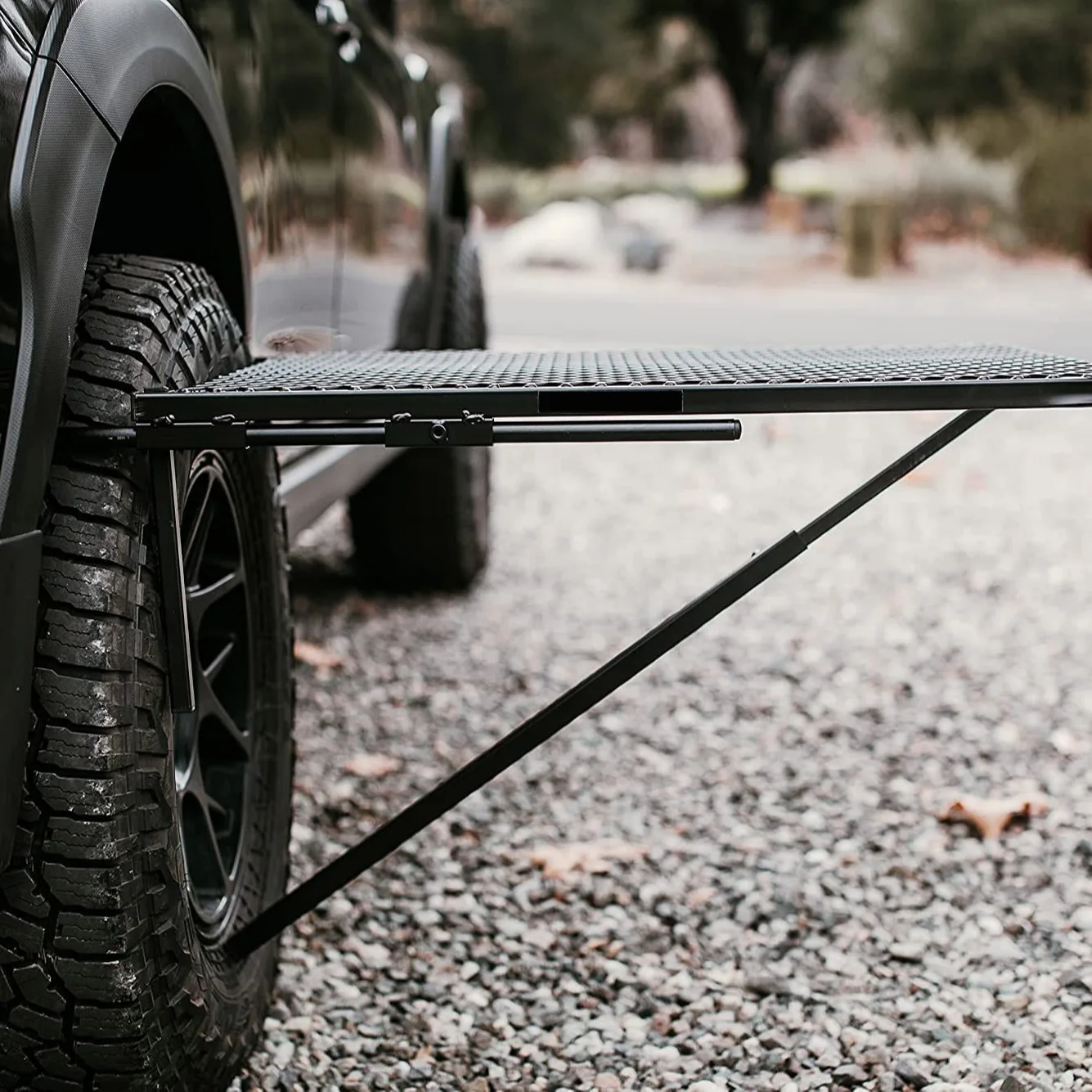 Portable Tire Table Outdoor Camping Table Foldable Car Tire Desk for Camping Picnic