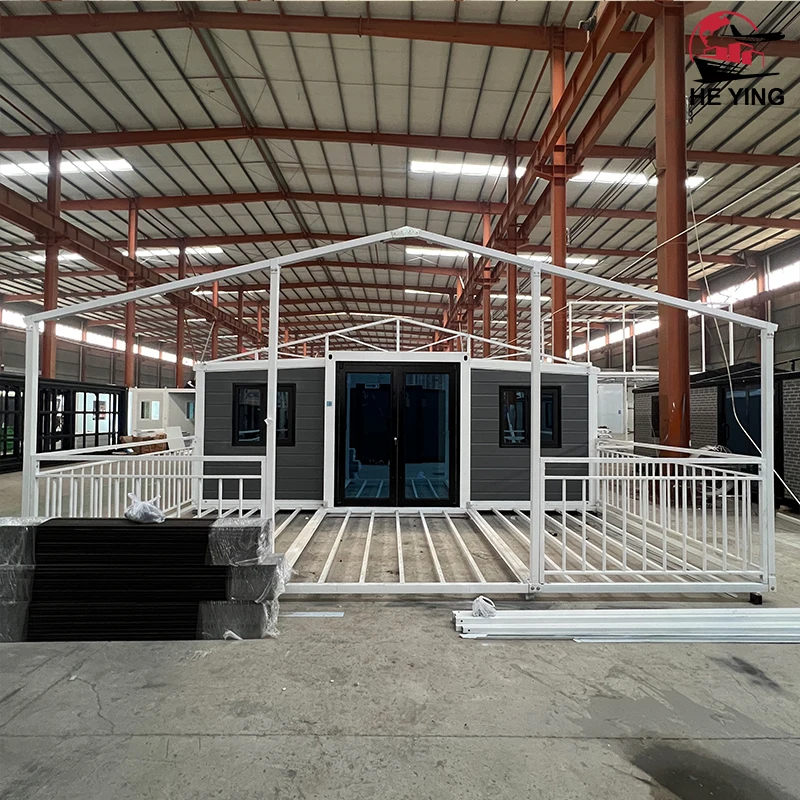 Customized 40ft Expandable Container House Luxury Holiday Villa 2 3 4 Bedroom Prefab Home Modular Steel Office Building With Ba