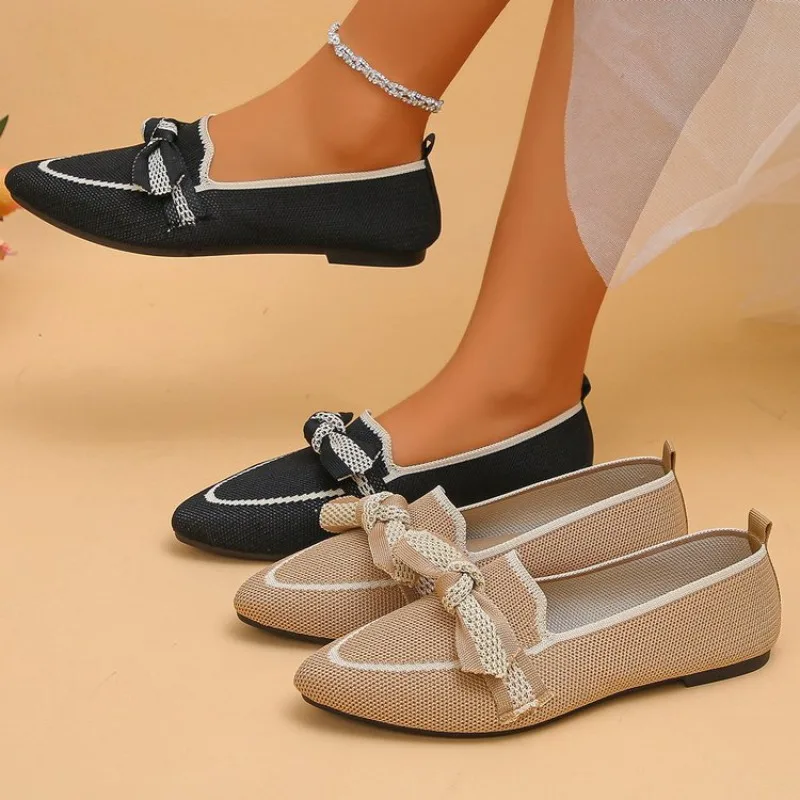 

Women Flats 2026 New Knitted Slip on Loafers Breathable Comfortable Solid Color Shoes Casual Pointed Toe Walking Sneakers Women