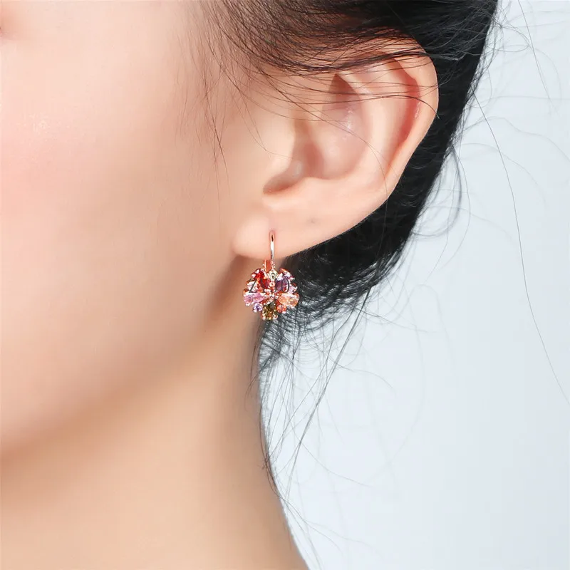 Pendientes de Color H, oro de 18 quilates, circonita, luz de lujo, chapado en oro rosa, flor de cristal, pendientes de gemas de alta gama, temperamento
