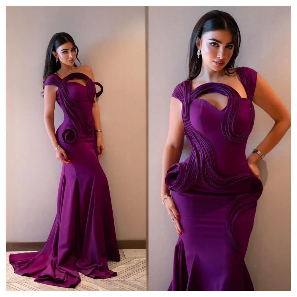 Sukienka wieczorowa na zamówienie, fioletowa, elegancka, bez ramiączek, na cienkich ramiączkach, bez rękawów, wysokiej jakości, w stylu gwiazd.