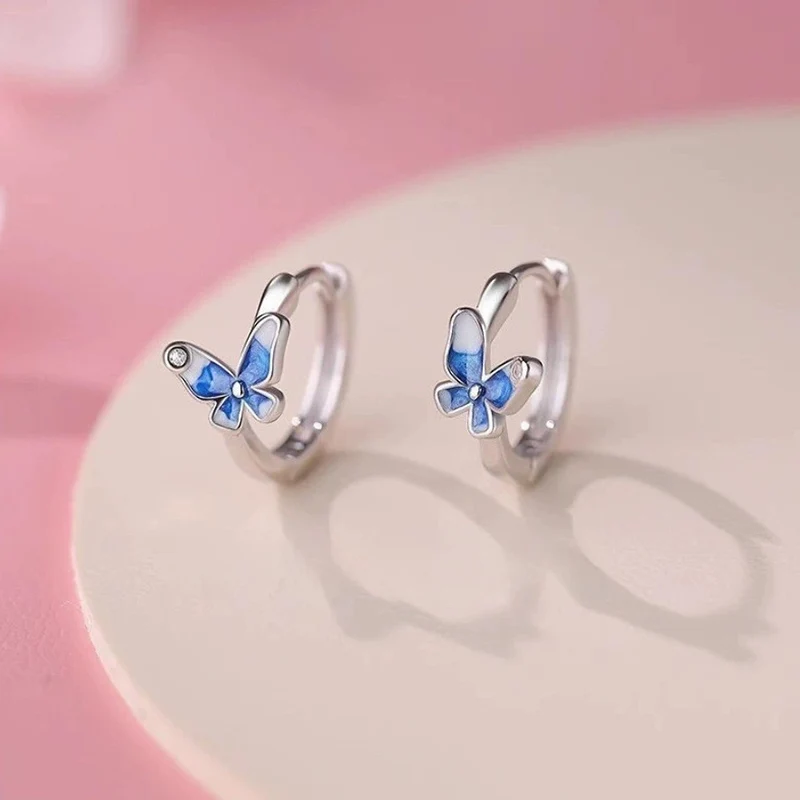 

Sweet And Elegant Blue Butterfly Earrings for Women Drip Rubber Earring Fashion and Versatile Small Ear Buckle KOFSAC