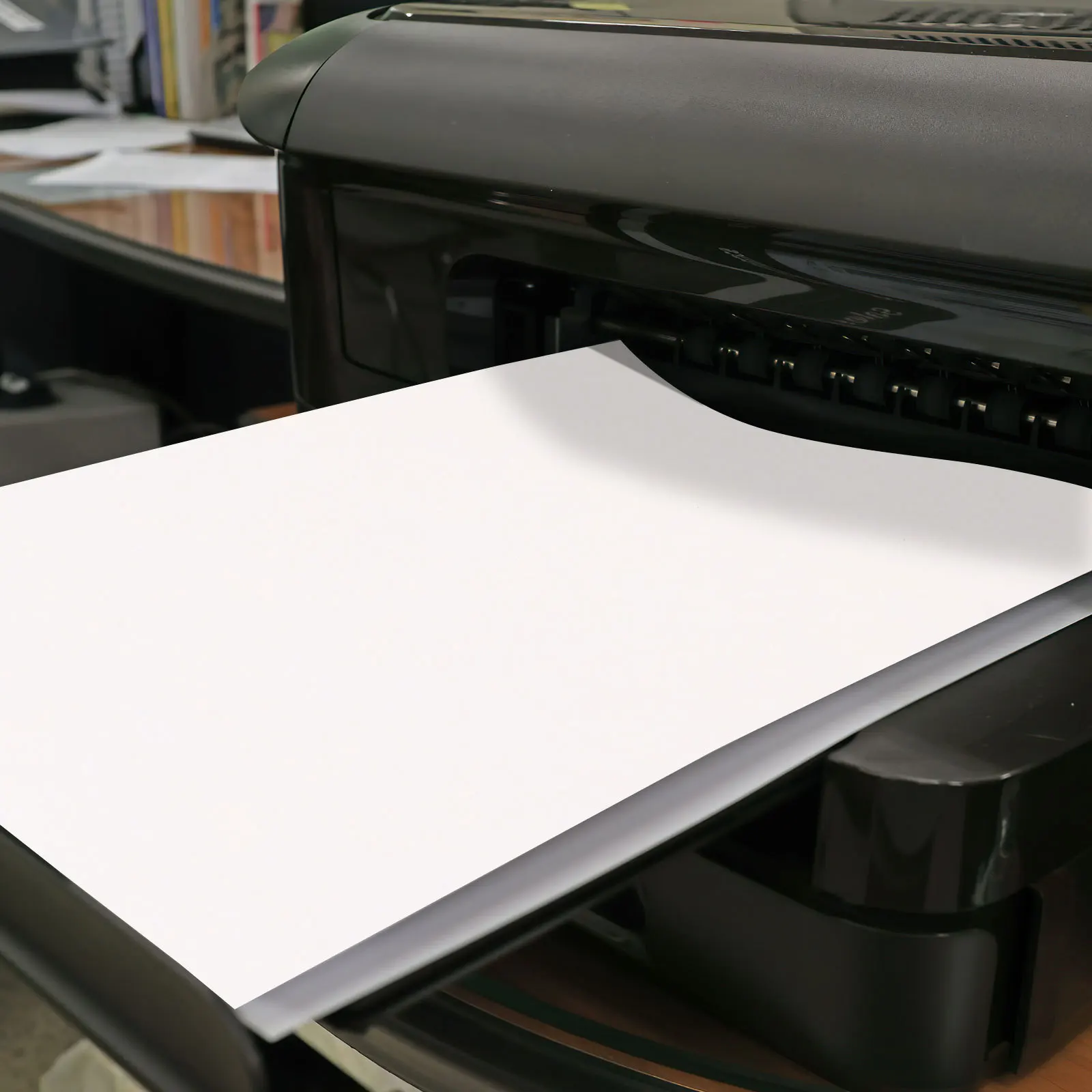 

100 Sheets Printable Vinyl Sticker Paper Blank Waterproof Self-Adhesive Label Paper for Printer Multi-Purpose Address Price Tags