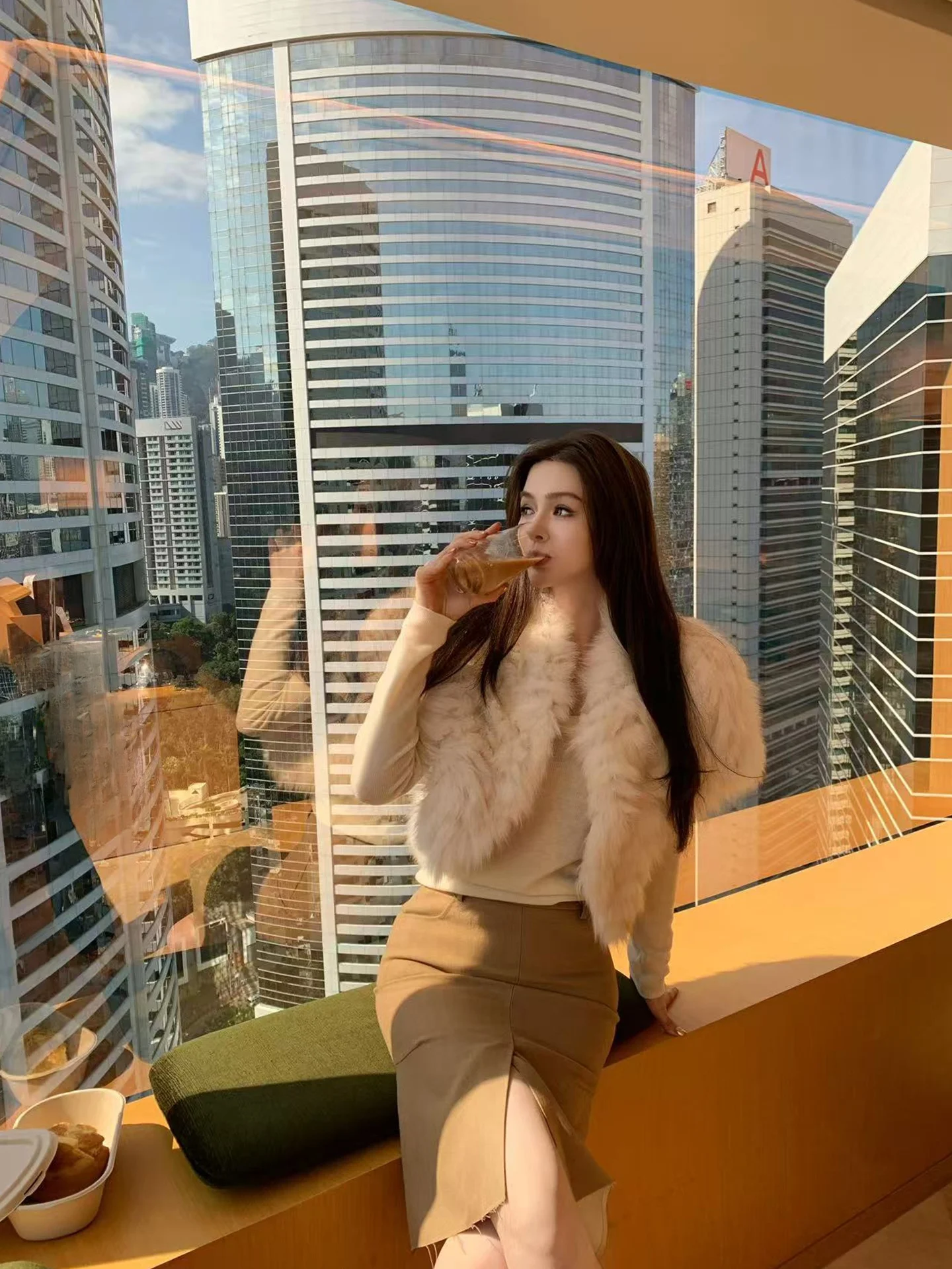 Tagkita 冬新作ソフトプラッシュレディースコート長袖暖かいスタイリッシュな痩身ファッショナブルなレザージャケットカジュアルスタイルショート丈