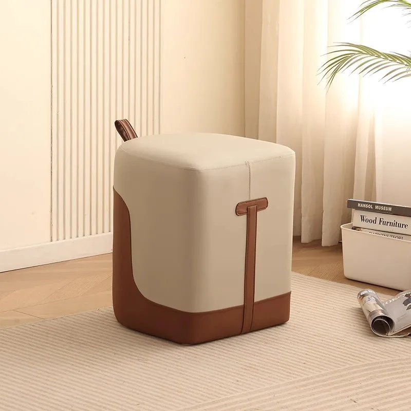 

Современный минималистичный круглый табурет из кожи и массива дерева, табурет для гардеробной, табурет для спальни, табурет для переобувания в гостиной.