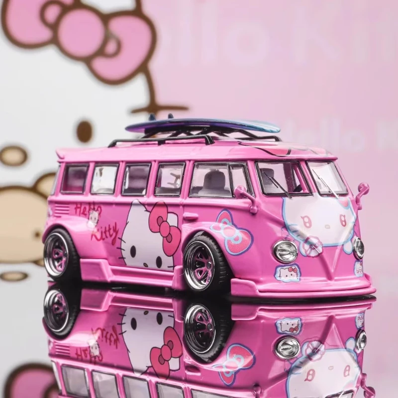 1-64、t1バンワイドボディピンク漫画風、合金ダイキャスト製静的ミニチュアシミュレーションカーおもちゃモデル、子供のおもちゃ、お祭りギフト。