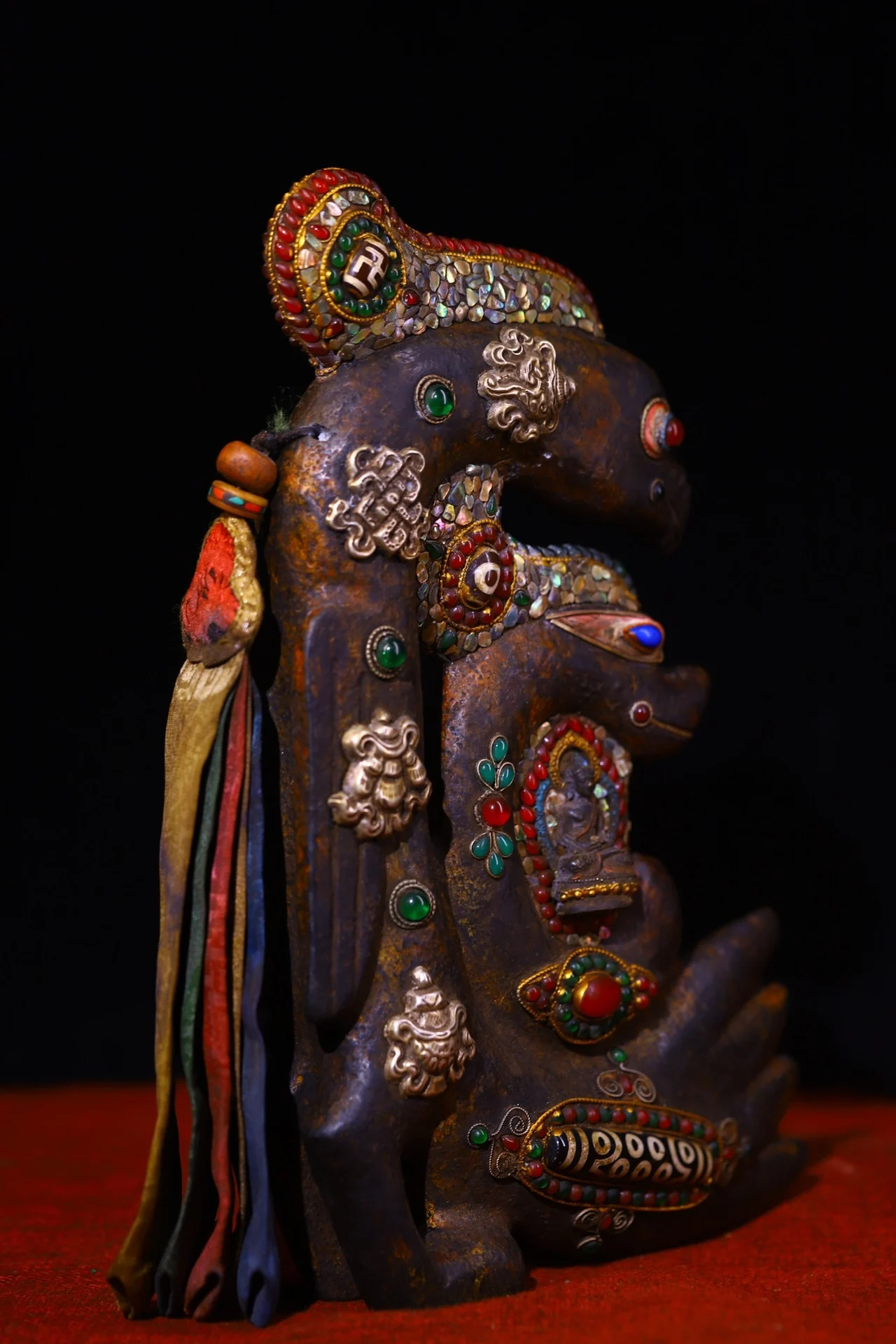 

13"Tibetan Temple Collection Old Natural Meteorite Filigree Mosaic Gem gZi Bead Moongod Phallus Snake Head Pendant Amulet Dharma