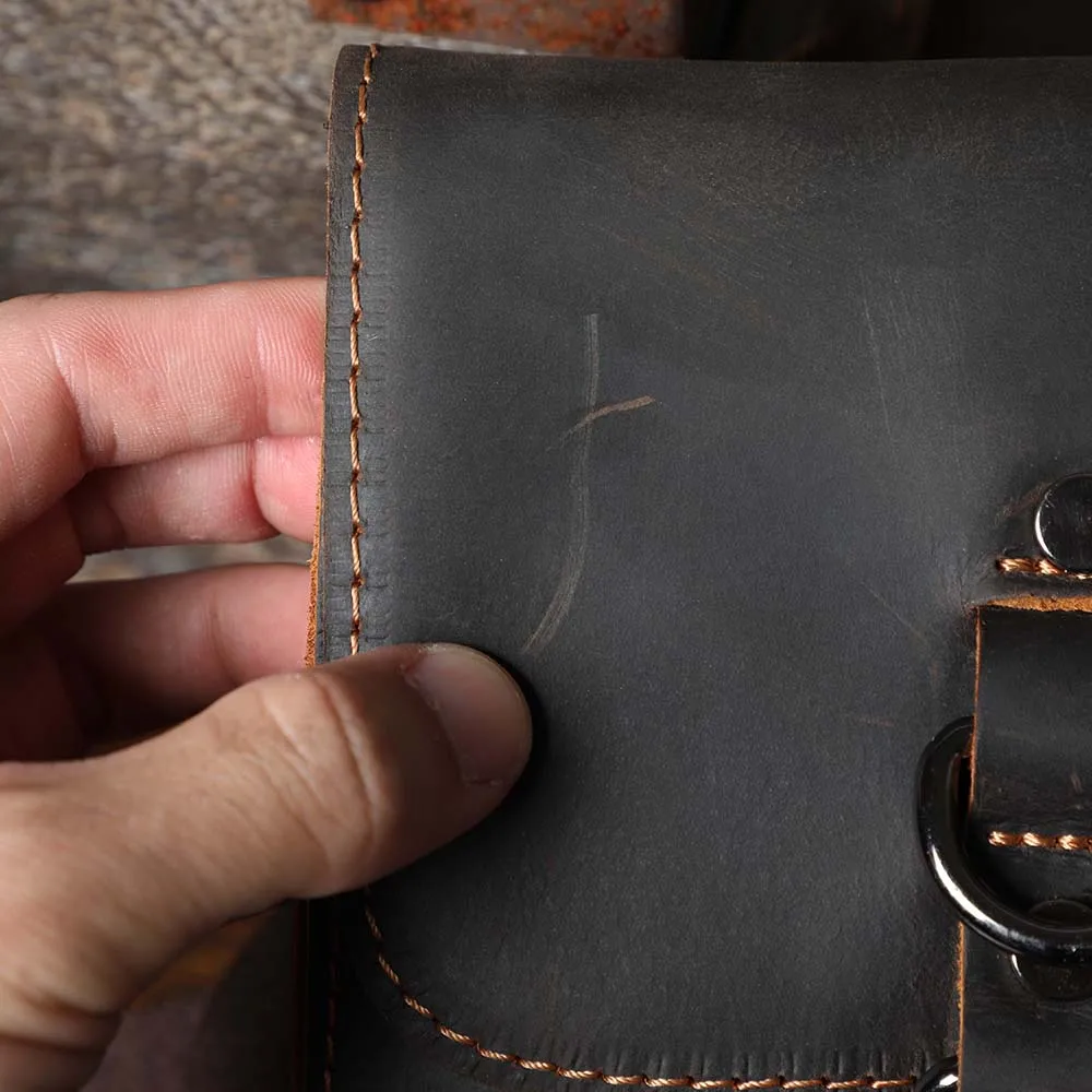Vintage Echtleder Herren-Umhängetasche aus Crazy-Horse-Leder, Mini-Handytasche für Schlüssel und Karten – Detail 16
