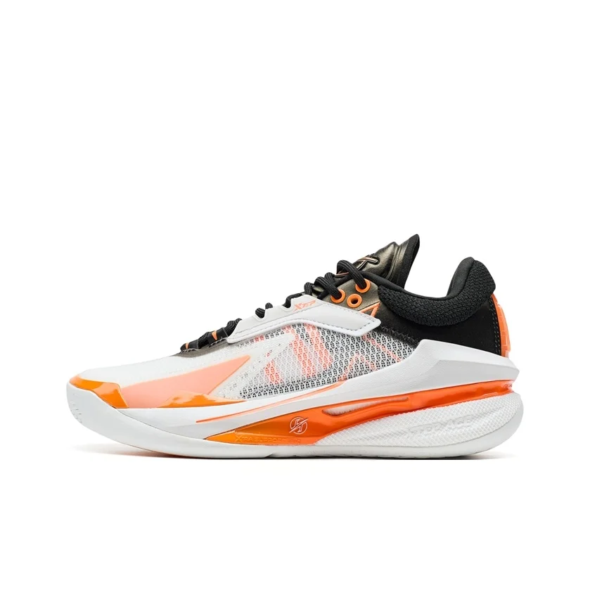 xtep-cushioning-support-low-top-basketball-shoes-men's-white-black-orange-975319120018