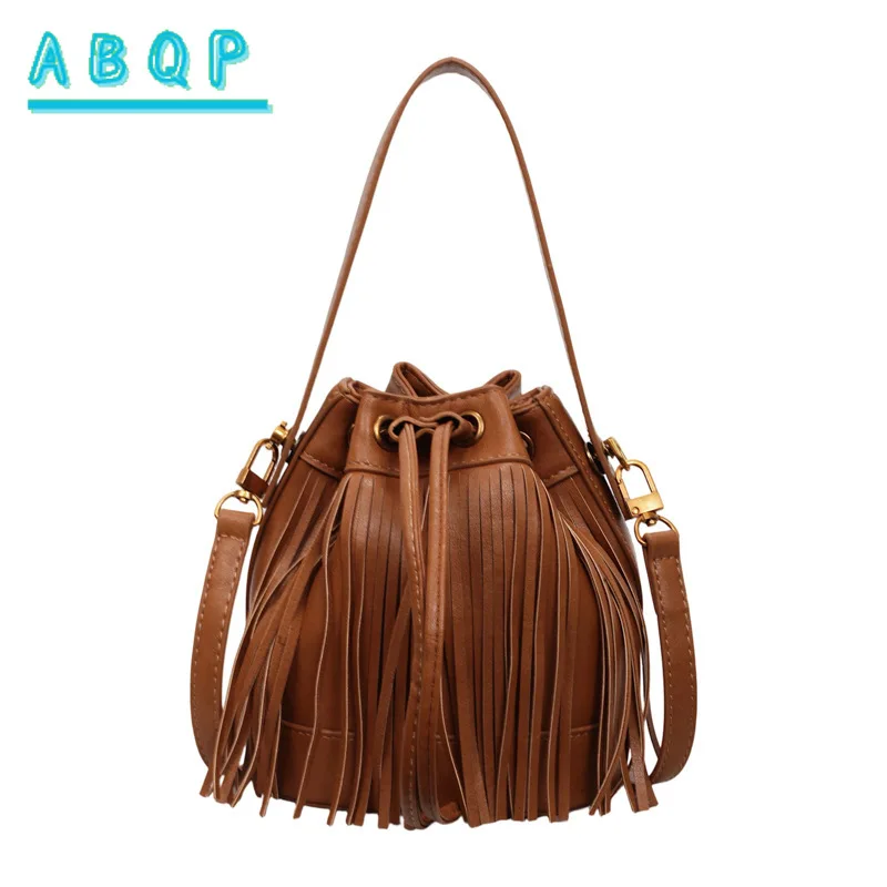 

Women's Shoulder Bag Tassel Women's Shoulder Crossbody Bag Luxury Brand Fashion Casual Women's Bag Large Capacity High Quality