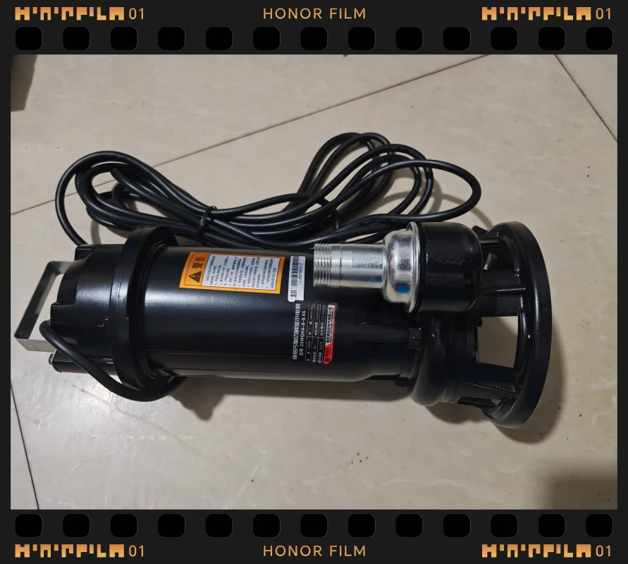 Sewage pump 220v feces pumping mud sewage pump small household submersible pump septic tank pump
