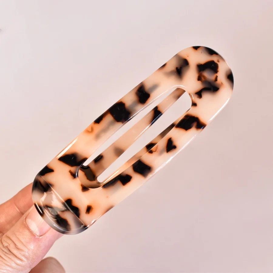 1-teiliges Set für Damen: Mehrfarbige, rutschfeste Haarspange aus Acetat – Modisches Haar-Accessoire für Urlaub und Freizeit – Detail 6