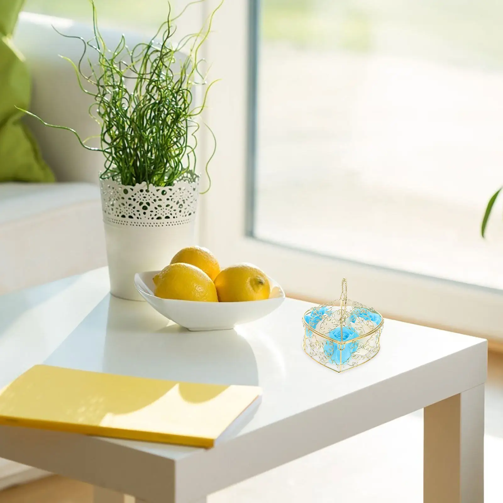 2 Piezas de Jabón Perfumado en Forma de Corazón con Arreglo Floral de Rosas, Cesta de Hierro Forjado, Decoración para Baño, Aromaterapia, Set de Regalo para Relajación