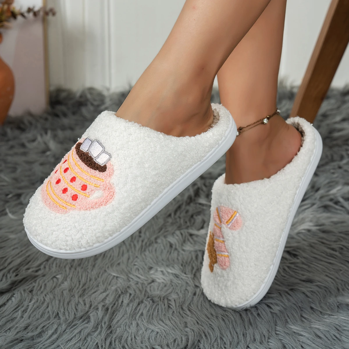 รองเท้าแตะใส่ในบ้านสำหรับผู้หญ - Embroidery Shoes บทวิจารณ์และราคา