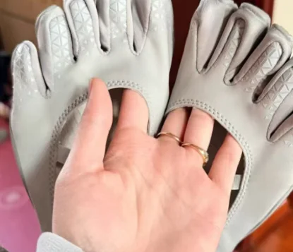 

New 2025 All Season Weightlifting Shoes Neutral Breathable Comfortable Lightweight Wearable Weightlifting Training Shoes